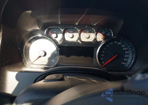 2016 Chevrolet Suburban Lt z USA, uszkodzony, nr VIN 1GNSKHKC9GR466693